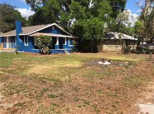 5216 Pine St, Seffner, FL 33584