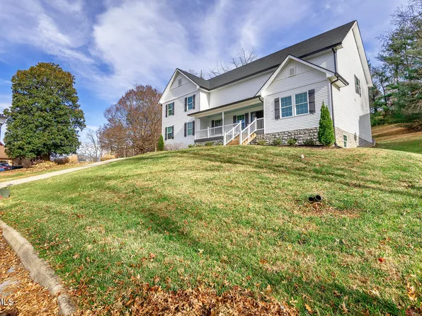 1111 Vestal Ct, Greeneville, TN 37745