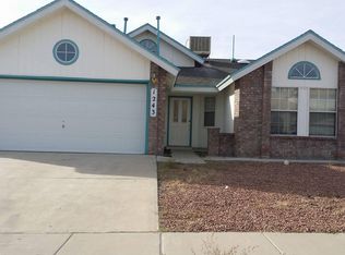 1243 Vikki Carr Ln, El Paso, TX 79936
