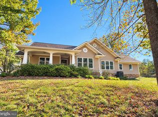 324 Longshot Ln, Rochelle, VA 22738