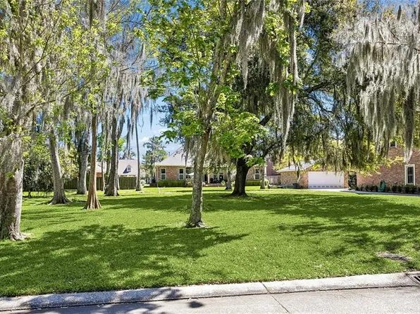 54 Belle Grove Dr, Destrehan, LA 70047