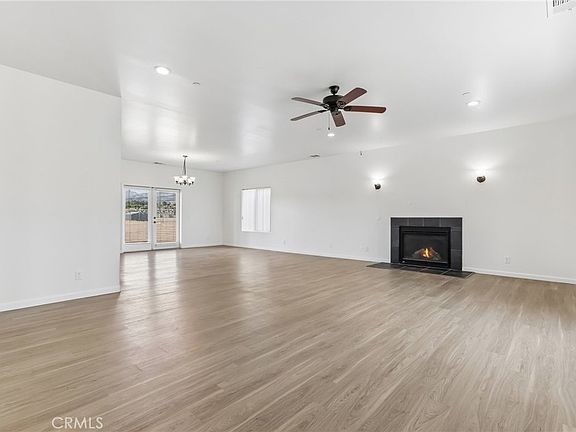 3rd image of 6087 Elsinore Rd