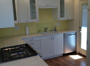 2649 Pierpont Blvd, Ventura, CA 93001