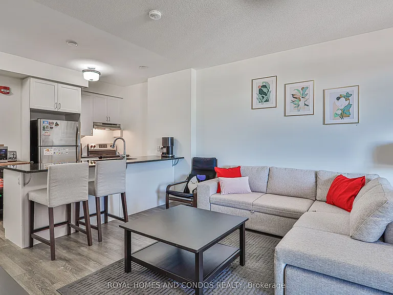 2 Adam Sellers St #601 — Photo 7