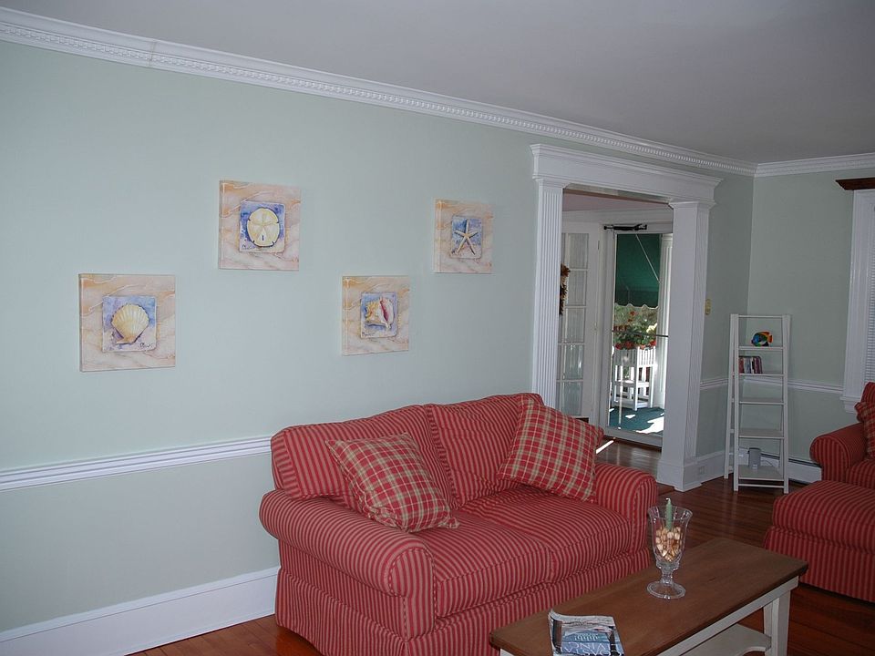 2nd image of 12 Wesley Rd