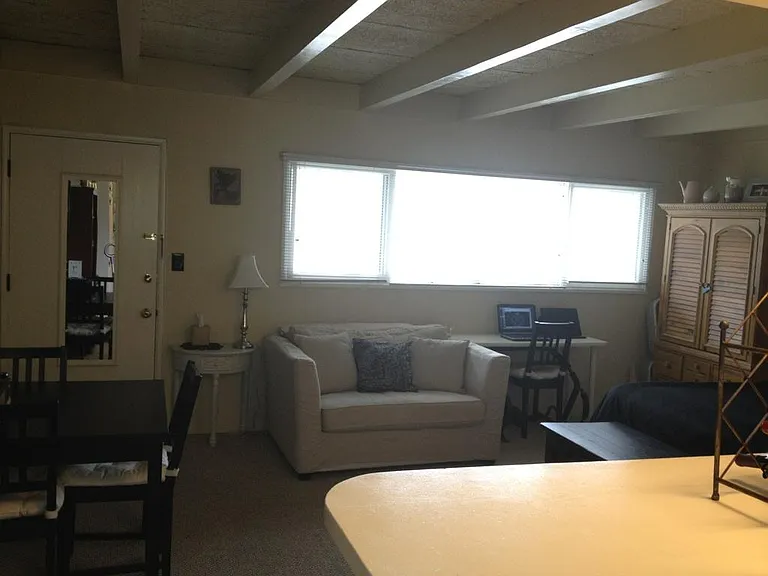 Loma Vista St — Photo 1