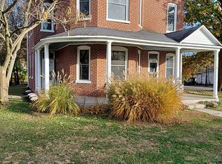 120 S Elm Ave, Wright City, MO 63390
