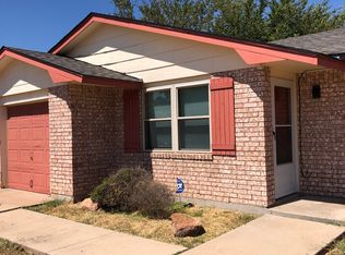 6925 SW Cherokee Ave, Lawton, OK 73505