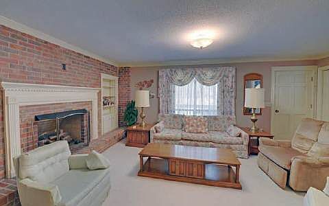 4th image of 49 Kelley Dr