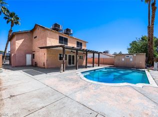 6425 Meadow Lark Ln, Las Vegas, NV 89103