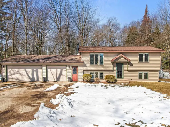 N5967 Mork Ave, Shawano, WI 54166