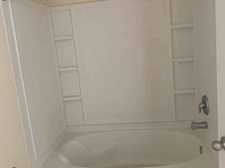 408B Bradwell St — Photo 12