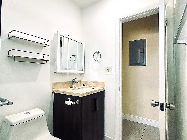 12958 SW 49th St — Photo 10