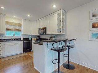 2623 Bay Grove Rd, Freeport, FL 32439