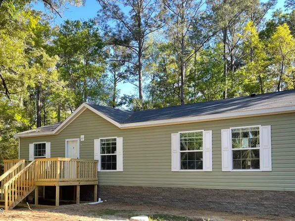 87 Springfield Rd, Beaufort, SC 29907