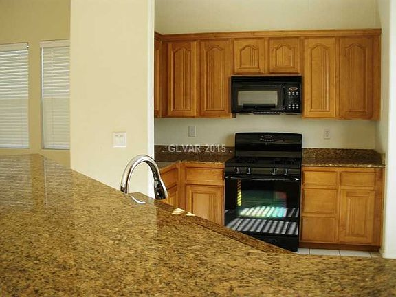 3rd image of 2483 Autumn Chase Ln