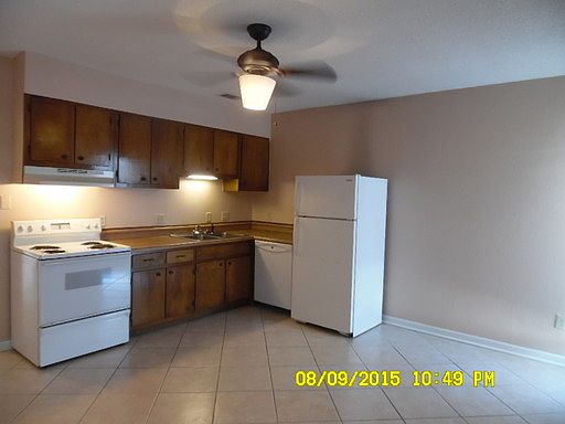 4th image of 307 Barracuda Ave Unit 01