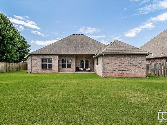 5th image of 3502 SW Crosswinds Blvd