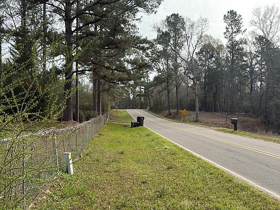 5th image of 100 Gulf Camp Rd