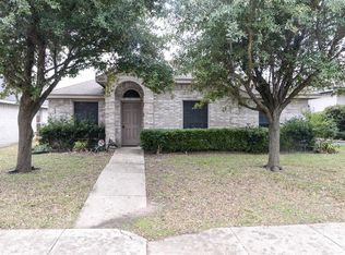 2824 Saint Martin Dr, Lancaster, TX 75146