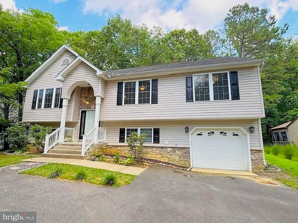 1327 Lakeview Pkwy