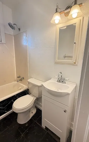 7825 Saint Charles Ave #Q — Photo 4