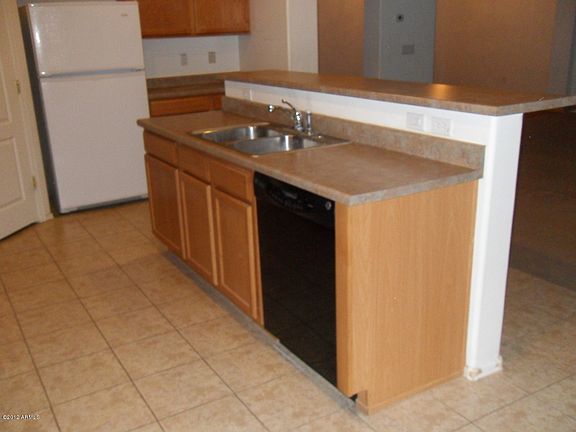 4th image of 2586 E San Isido Trl