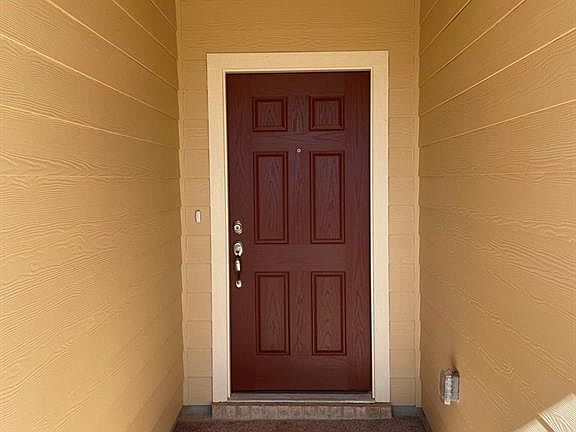 4th image of 4051 Aransas Dr