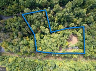 838 S Lake View Dr, Stanley, VA 22851