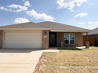 8411 10th Pl, Lubbock, TX 79416