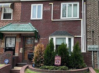 6004 79th St, Middle Village, NY 11379