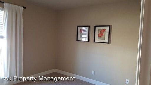 5th image of 21 Creekside Ln