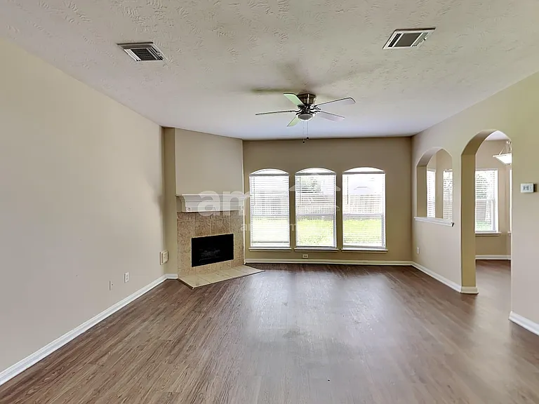 5122 Chase Park Gate St — Photo 5