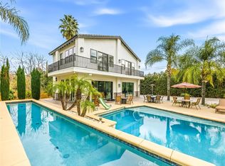 215 San Rafael St, Redlands, CA 92373