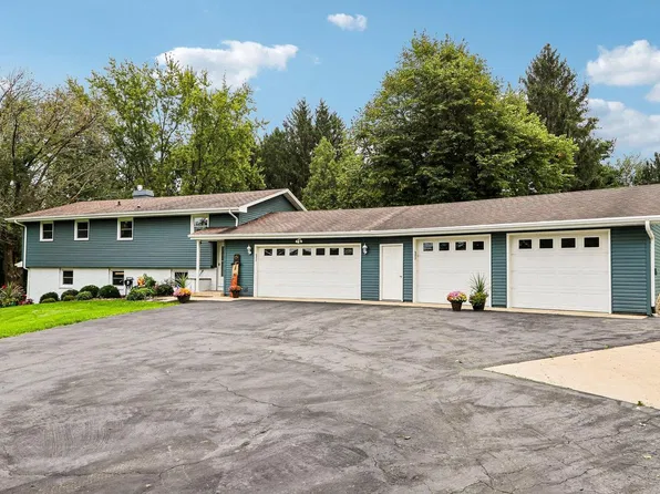 N4824 County Road P, Delavan, WI 53115