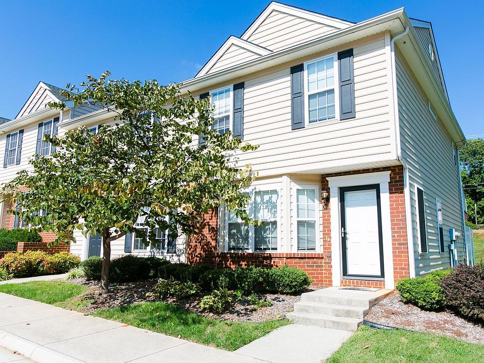 1st image of 110 Aaron Pl APT 306
