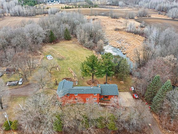 3rd image of 36746 County Road 6 NE