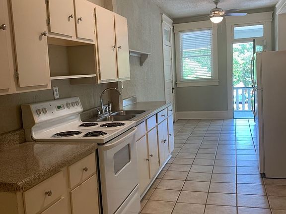 3rd image of 2749 Vernon Ter APT 5