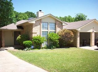 7811 Laver Ct, Fort Worth, TX 76112