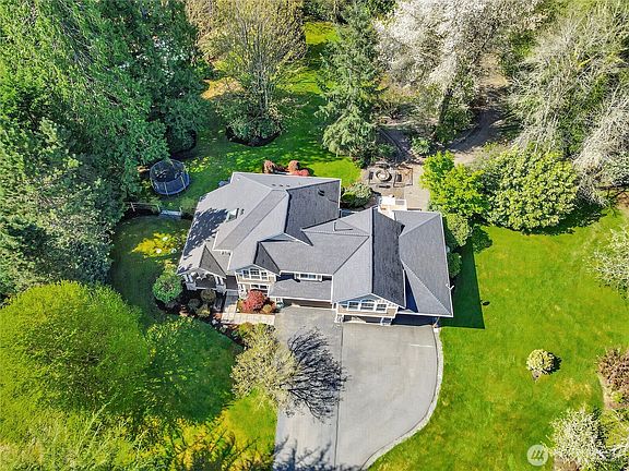 2nd image of 3932 121st Drive NE