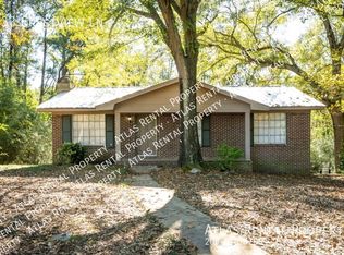 933 Crestview Ln, Adamsville, AL 35005