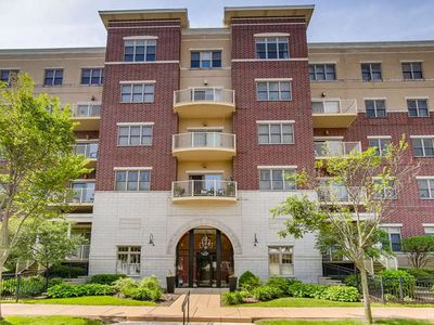 965 Rogers St UNIT 310, Downers Grove, IL, 60515