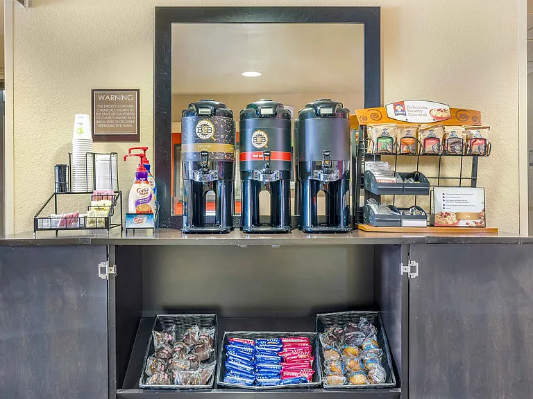 Free Grab-and-Go Breakfast