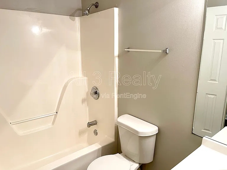 460 Mountainview Dr — Photo 11