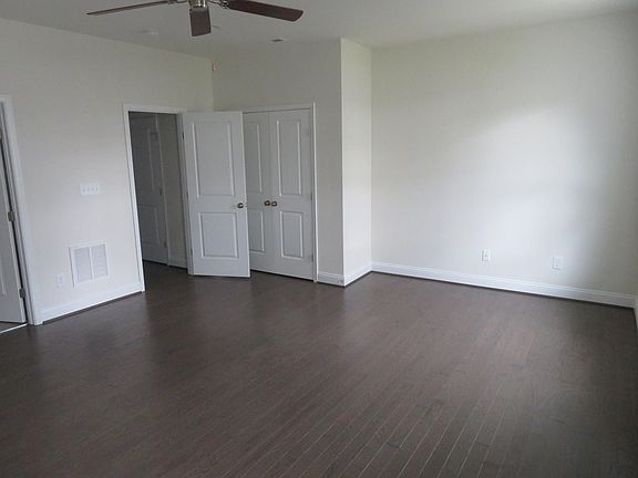 2nd image of 5216 Gower Pl
