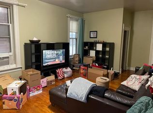 2059 W Belmont Ave APT 3R, Chicago, IL 60618