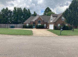 818 Rockbridge Cv, Southaven, MS 38672