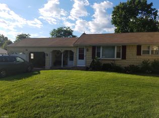 25 Play Rd, Enfield, CT 06082