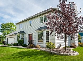 248 Green Mountain Dr, Bolingbrook, IL 60440