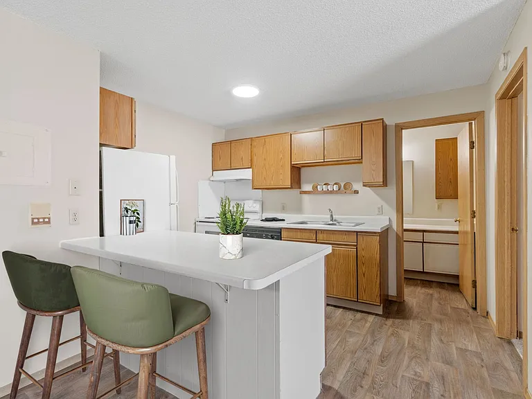 Two Bedroom C - 2 Bed / 2 Bath - 950 Sq.Ft.